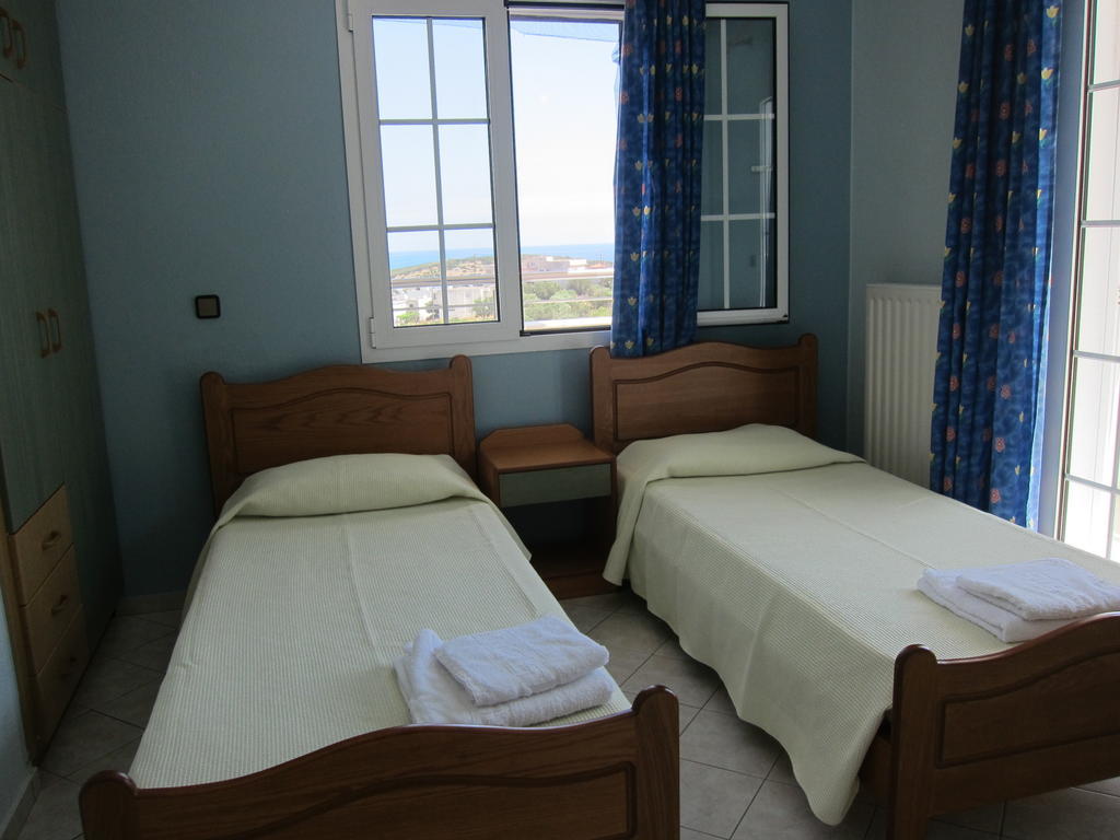 Stelios Apartments Istron Rum bild